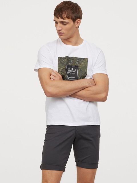 

H&M Men Charcoal Grey Solid Twill Shorts Slim Fit