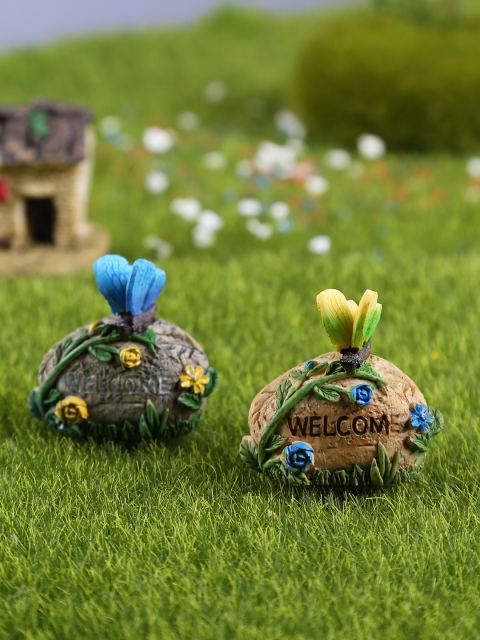 

TAYHAA Set of 4 Multi-Coloured Little Stone Welcome Signs Garden Accessories