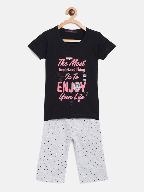 

Nins Moda Girls Black & Grey Melange Printed Night suit