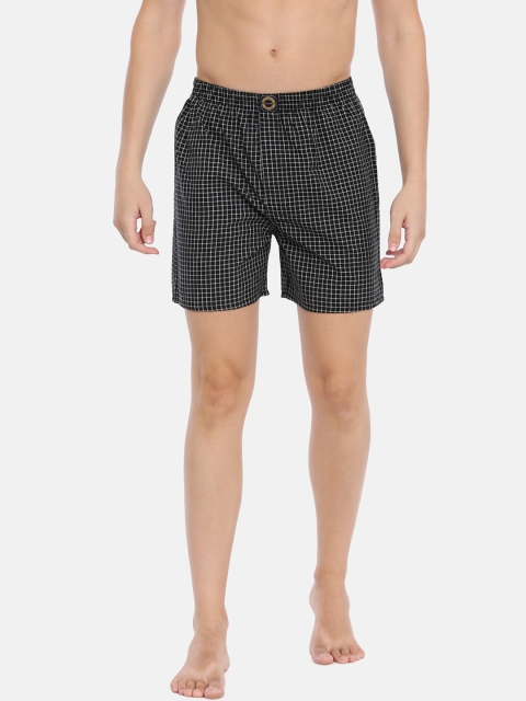

Joven Men Black & White Checked Boxers JBC-JB42