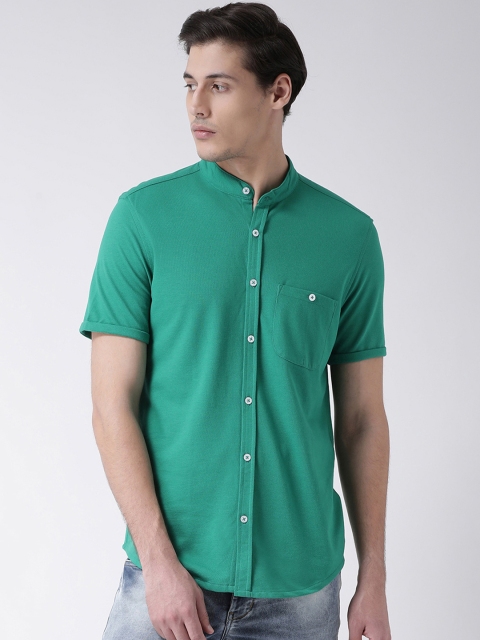 

Club York Men Green Regular Fit Solid Casual Shirt