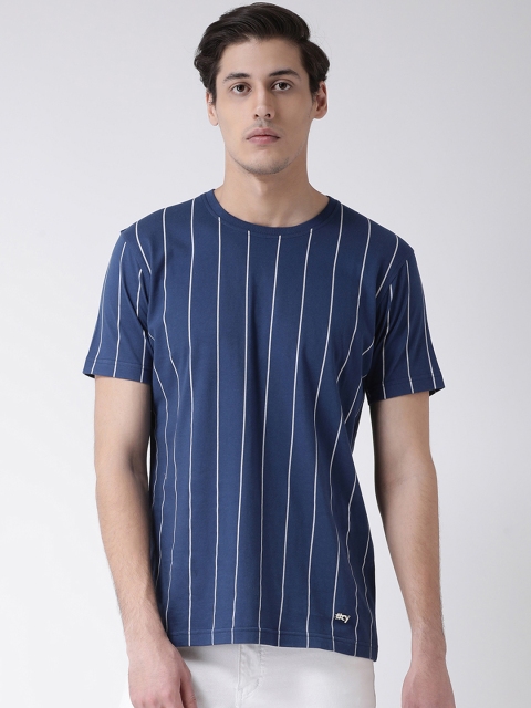 

Club York Men Blue Striped Round Neck T-shirt