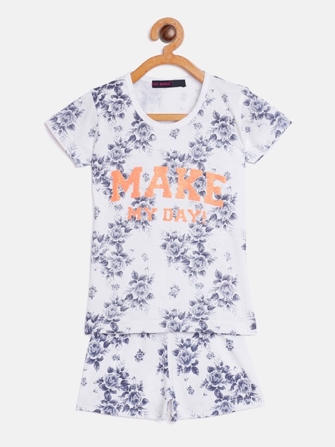 

Nins Moda Girls White & Navy Blue Printed Night suit