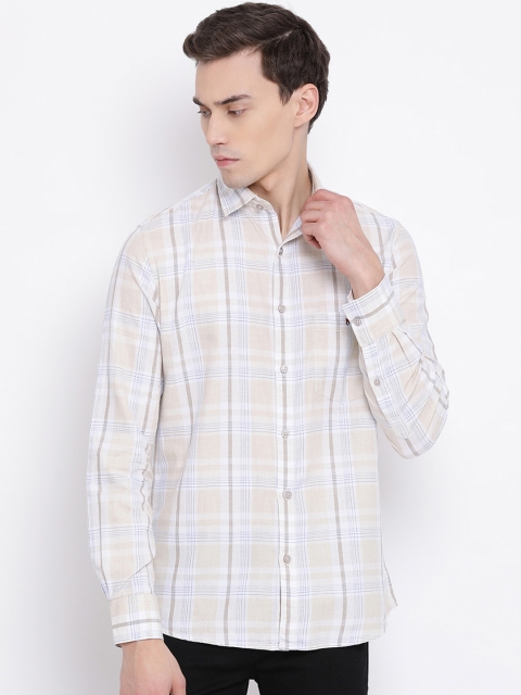

Crimsoune Club Men Green & White Slim Fit Checked Casual Shirt