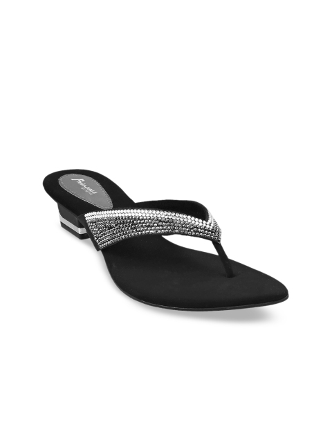

Metro Women Black & White Embellished Block Heels