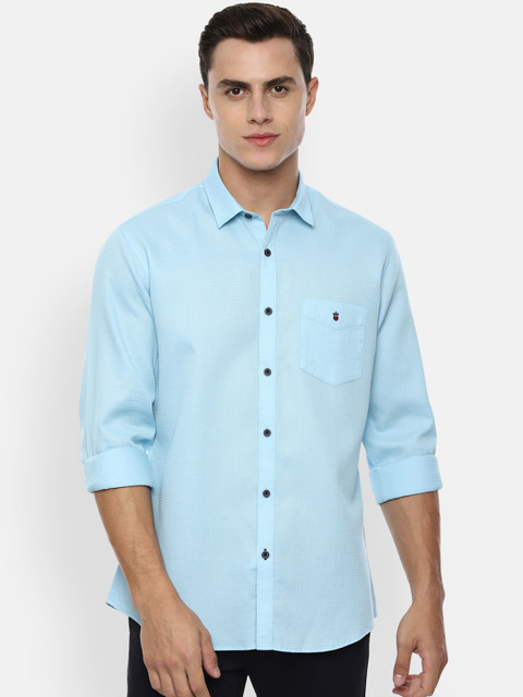 

Louis Philippe Sport Men Blue Slim Fit Self Design Casual Shirt