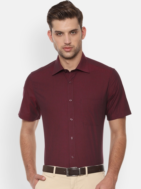 

Louis Philippe Men Maroon Regular Fit Solid Formal Shirt