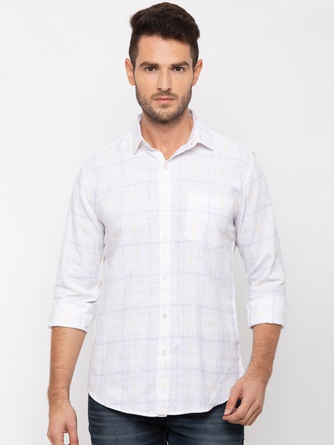

Globus Men White & Blue Regular Fit Checked Casual Shirt