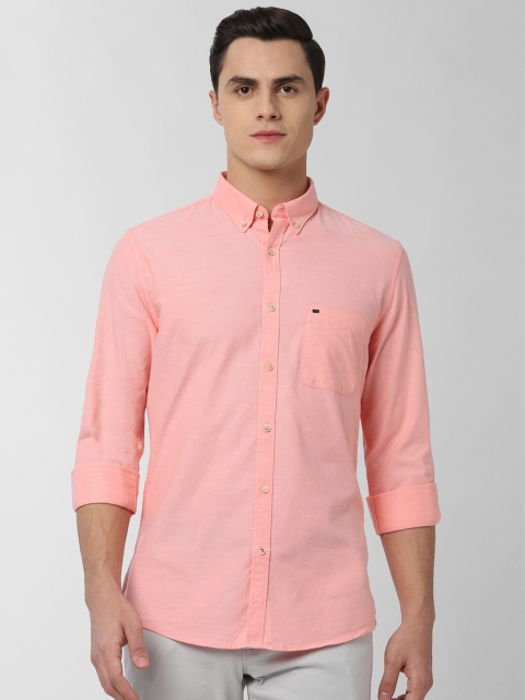 

Peter England Casuals Men Peach-Coloured Slim Fit Solid Viroblock Casual Shirt