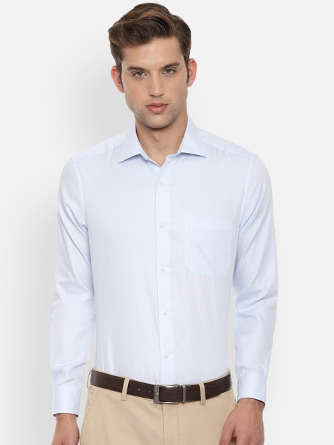 

Louis Philippe Men White & Blue Regular Fit Checked Formal Shirt