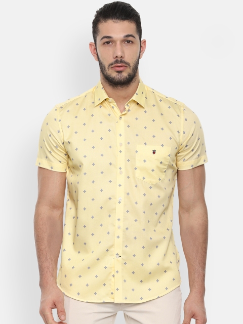 

Louis Philippe Sport Men Yellow Slim Fit Printed Casual Shirt