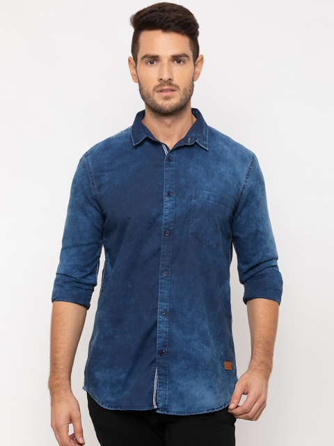 

Globus Men Blue Regular Fit Faded Casual Shirt