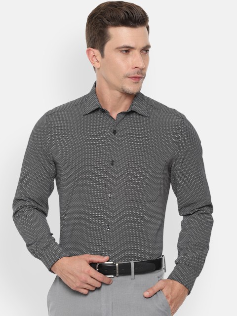 

Louis Philippe Men Black & White Regular Fit Printed Formal Shirt