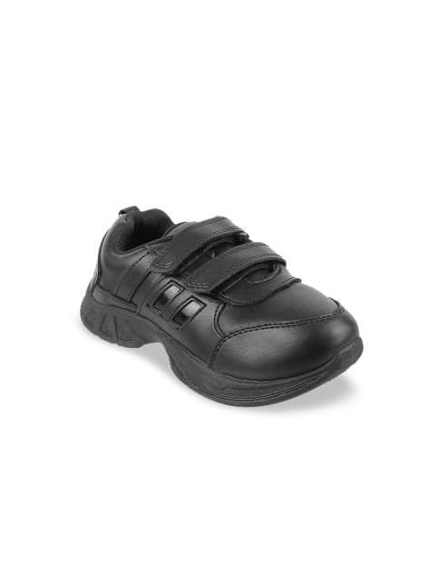

Metro Boys Black Sneakers