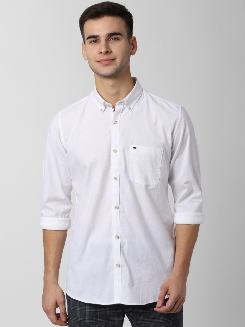 

Peter England Casuals Men White Slim Fit Solid Viroblock Casual Shirt