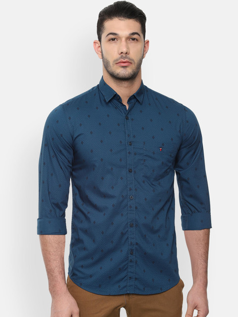 

Louis Philippe Sport Men Green Slim Fit Printed Casual Shirt