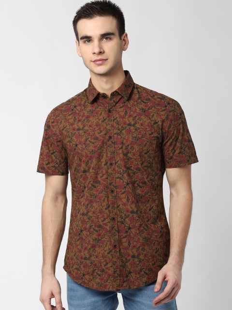 

Peter England Casuals Men Brown & Pink Slim Fit Floral Printed Viroblock Casual Shirt