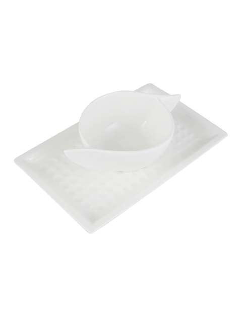 

HomeTown White Solid Two-Piece Classic Ceramic Meal Platter Set