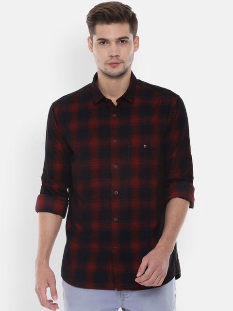 

Louis Philippe Sport Men Navy Blue & Red Slim Fit Checked Casual Shirt