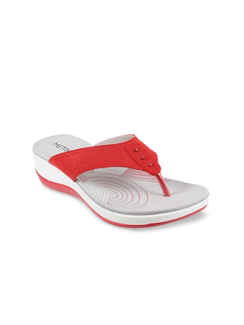 

Metro Women Red Solid Wedges