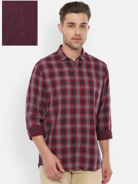 

Louis Philippe Sport Men Red & White Reversible Slim Fit Checked Casual Shirt