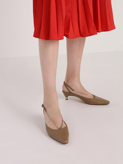 

CHARLES & KEITH Women Brown Solid Pumps