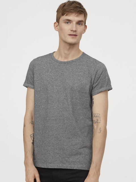 

H&M Men Grey Melange Solid Round Neck T-shirt