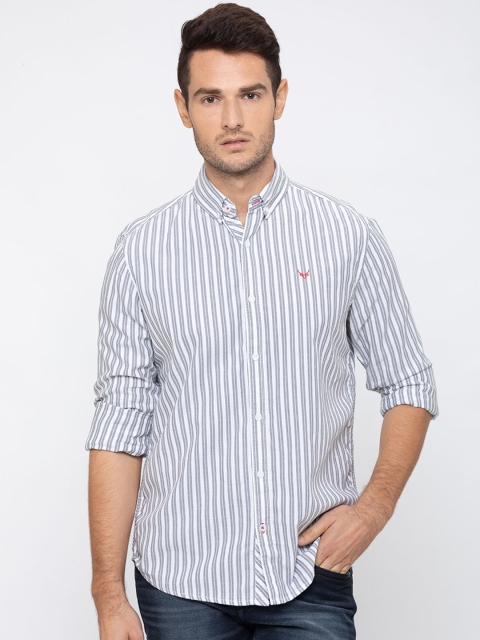 

Globus Men Grey & White Regular Fit Striped Casual Shirt
