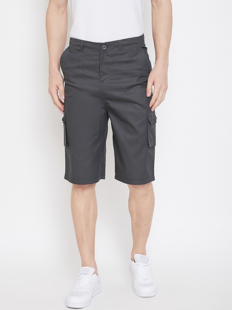 

Hypernation Men Grey Solid Regular Fit Cargo Shorts