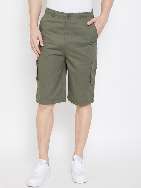

Hypernation Men Olive Green Solid Regular Fit Cargo Shorts