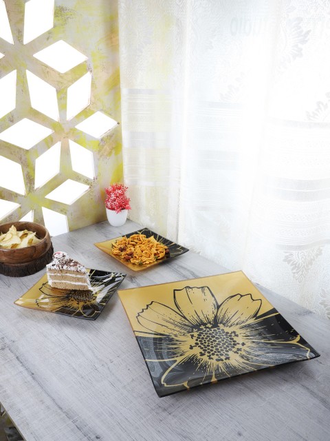 

ceradeco Set Of 7 Gold-Toned & Black Printed Small Plates With Serving Plate