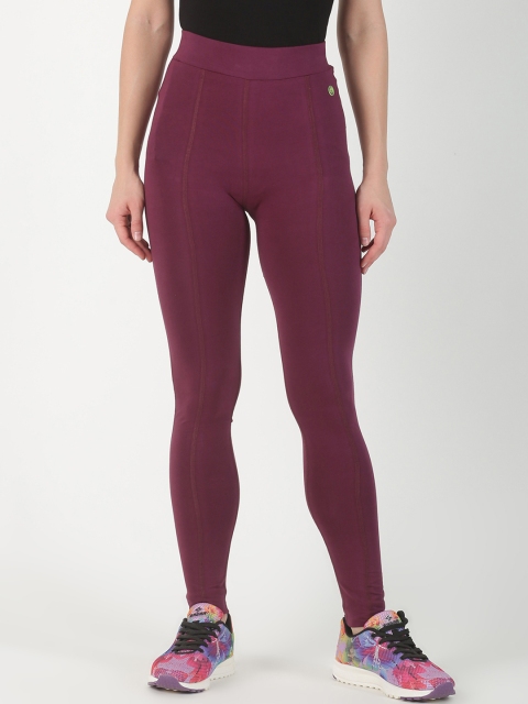 

Soul Space Women Maroon Solid Snug-Fit Tights
