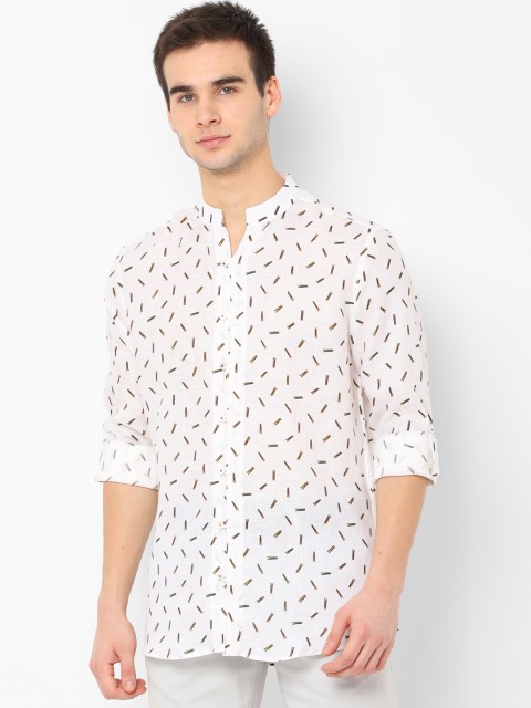 

SIMON CARTER LONDON Men White Regular Fit Printed Linen Casual Shirt