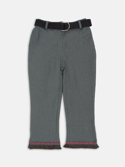 

Ziama Girls Grey Solid Regular Fit Capris