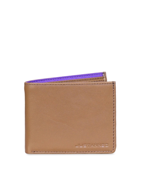 

Justanned Men Brown Solid Two Fold Leather Wallet