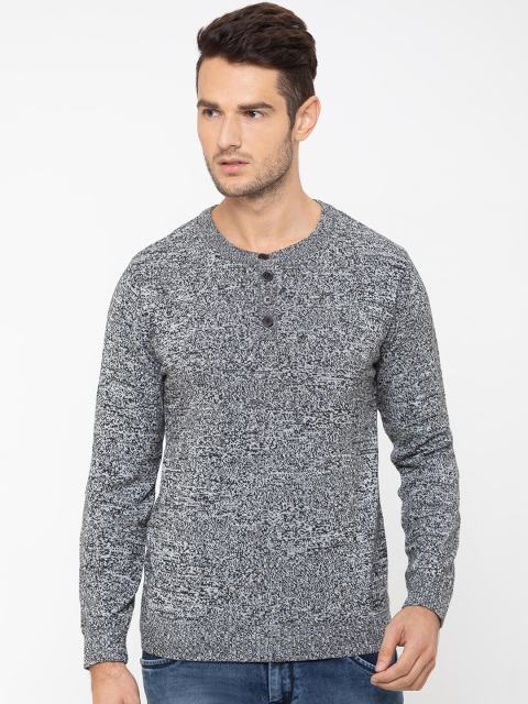 

Globus Men Grey Solid Pullover Sweater