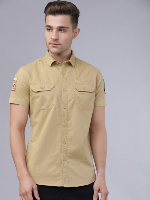 

Ecko Unltd Men Beige Slim Fit Solid Casual Shirt
