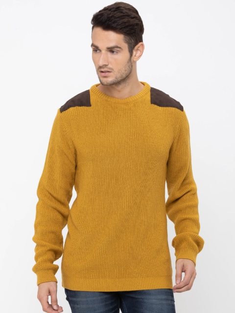 

Globus Men Yellow Solid Pullover Sweater