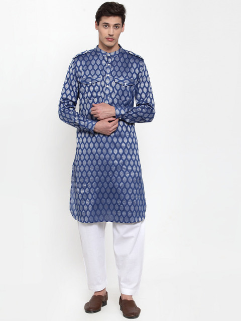 

NEUDIS Men Blue & White Woven Design Kurta with Salwar