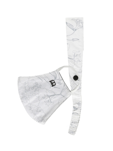 

Bene Kleed Women White 7-Ply Reusable Printed Outdoor Fashion Mask With Hairband
