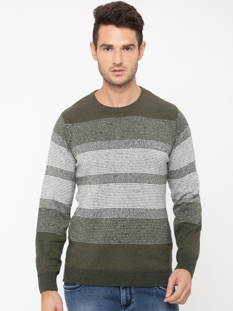 

Globus Men Olive Green Striped Round Neck T-shirt