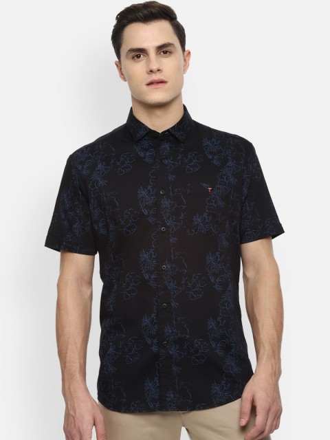 

Louis Philippe Jeans Men Black & Blue Slim Fit Floral Printed Casual Shirt