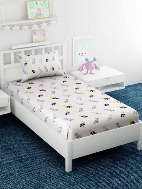

EverHOME Multicoloured Cartoon Characters 210 TC Cotton 1 Single Bedsheet with 1 Pillow Covers, Multi