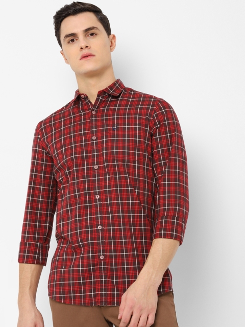 

Allen Solly Sport Men Brown Red Regular Fit Checked Casual Shirt