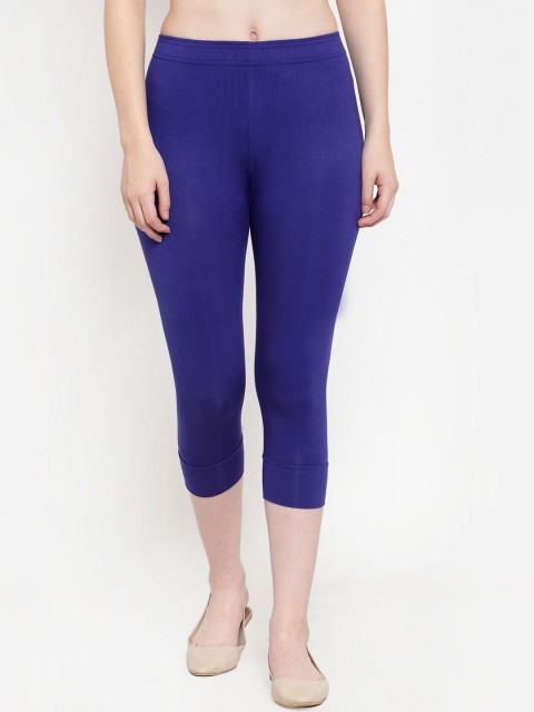

TAG 7 Women Blue Solid Regular Fit Capris