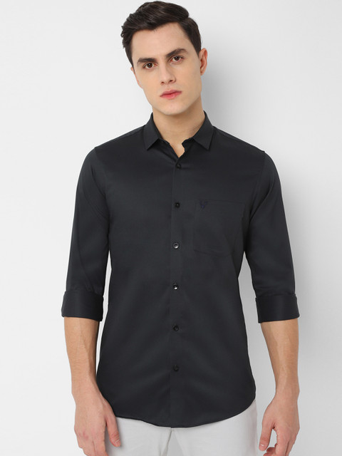 

Allen Solly Men Black Slim Fit Solid Casual Shirt