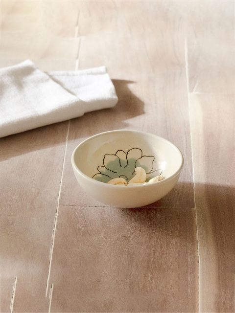 

ellementry Off-White Printed Blue Meadow Ceramic Nut Bowl