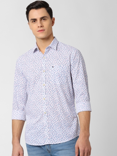

Peter England Casuals Men White Slim Fit Printed Casual Shirt