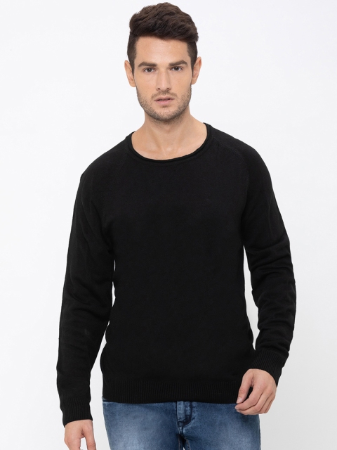 

Globus Men Black Solid Pullover Sweater