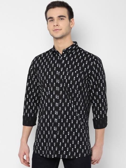 

Allen Solly Sport Men Black White Regular Fit Floral Printed Casual Shirt